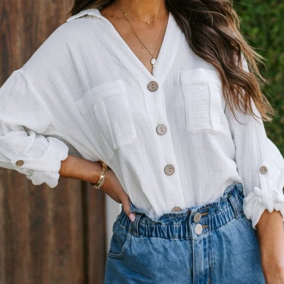 Vici Dolls White Button Up Top - Picture 1 of 1